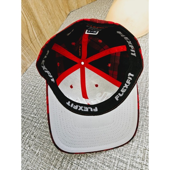 Seether Band Hat Red Tartan Plaid Flex Fit Yupoong Size S-M - Picture 5 of 8